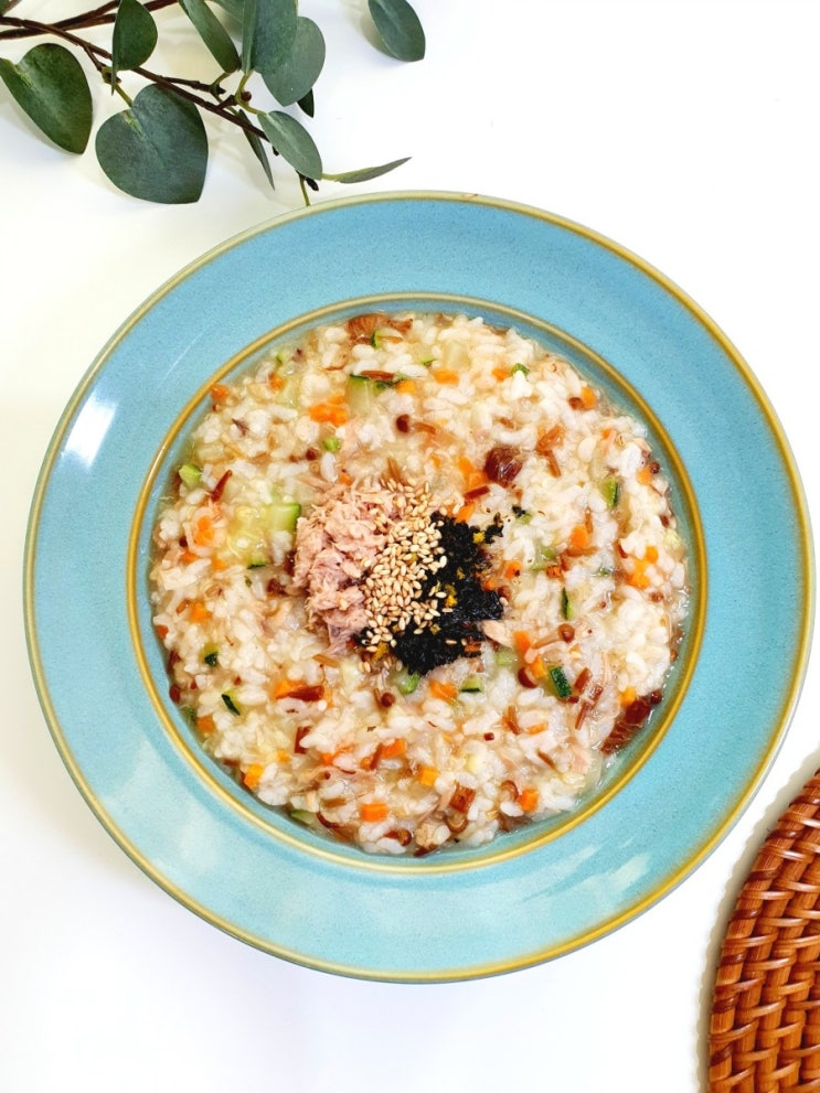  아침메뉴로 좋은 참치죽, 죽집처럼 감칠맛나게 끓이는법