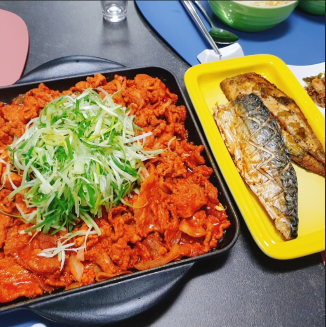  불맛제육볶음_ 가정에서 즐기는 불고기 백반