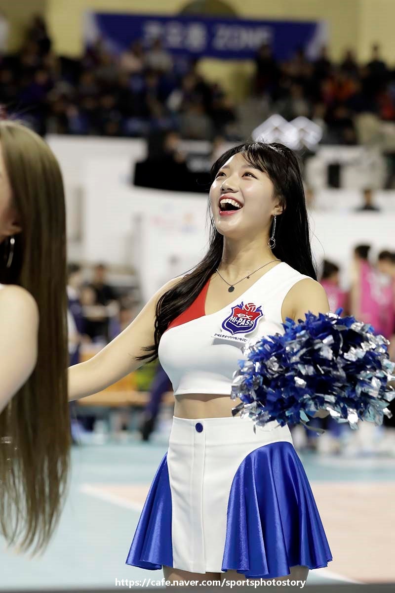 도로공사(롯데자이언츠)박예진 치어리더