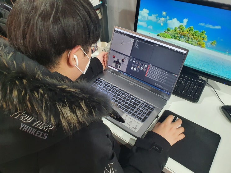  철산역 게임 개발 및 제작 컴퓨터학원은 이찬진 IT 교육센터와 함께