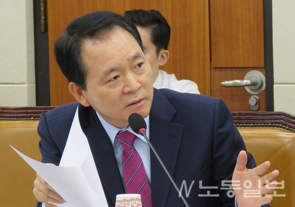 노동일보 <뉴스> <b>성일종</b> "(김동연)굉장히 실용주의자라 여권과는... 