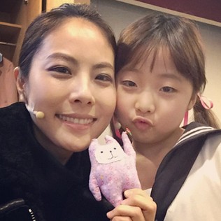 가수 박지윤 남편 카카오 조수용 대표 출산 나이 건강하길