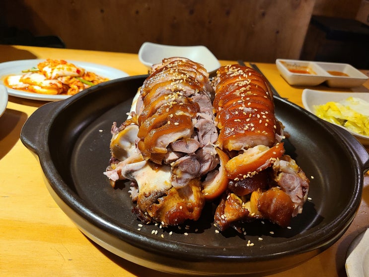 세종시 맛집 새롬동 맛집 새롬동 족발 소문난 족발야시장 세종새롬점