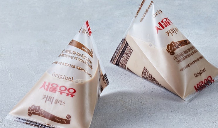 서울우유의 '삼각 커피 우유'는 대한민국 국민이라면 모르는 사람이 없을 정도로 오랫동안 사랑받아 온 스테디셀러