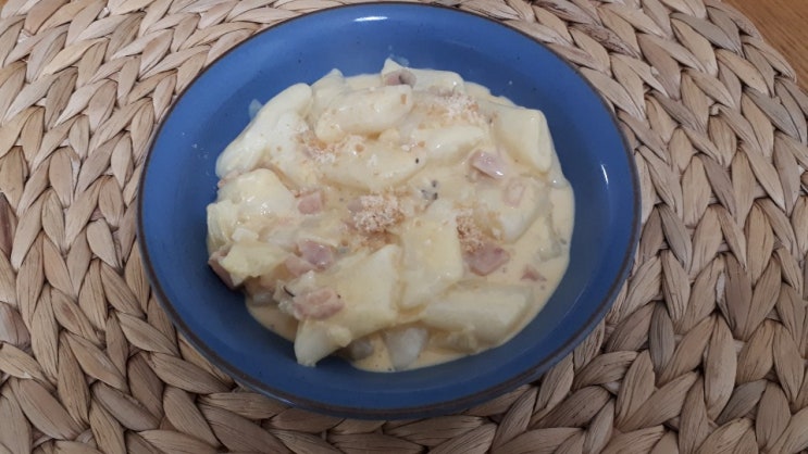 크림 소스 없이 까르보나라 만들기_까르보나라 떡볶이