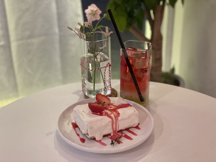 광안리 디저트 카페 온도 딸티가 맛있어서 또 가고싶어요