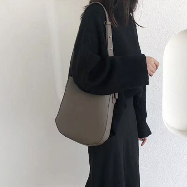 후기가 정말 좋은 프렌치시크백 숄더 크로스 토토 호보 반달가방 GA2341(로켓배송) 알아요? 후기가 정말 좋은 프렌치시크백 숄더 크로스 토토 호보 반달가방 GA2341(로켓배송) 알아요?