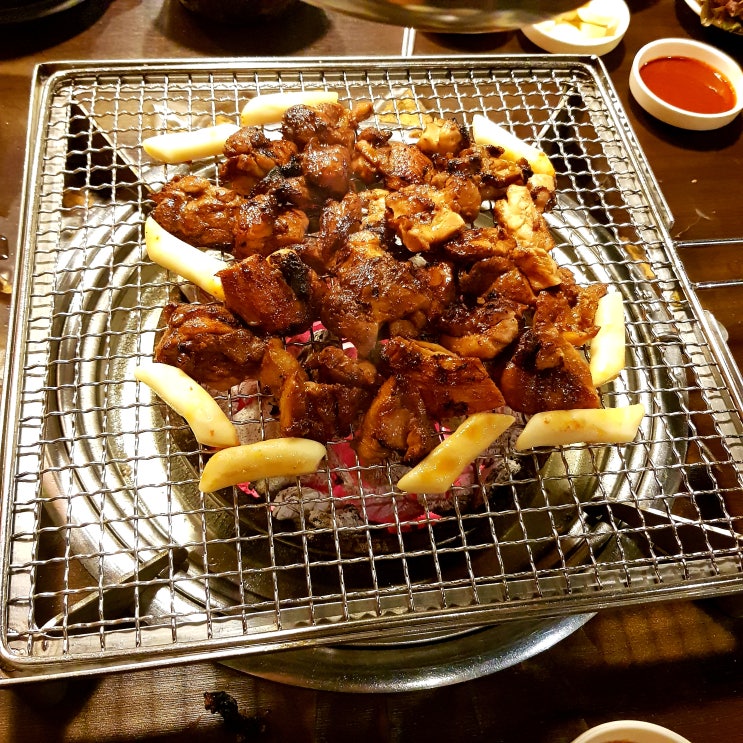 [맛집탐방] 대구 &lt;밤새우는닭&gt; 본점 닭을 숯불에 구워먹는 곳 !! :: 북구 서변동c