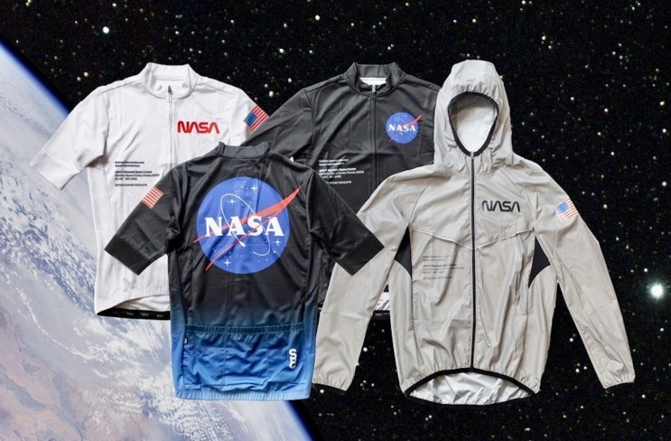  우주비행사 컨셉 특이한 자전거옷,  나사(NASA)패션 자전거 져지.