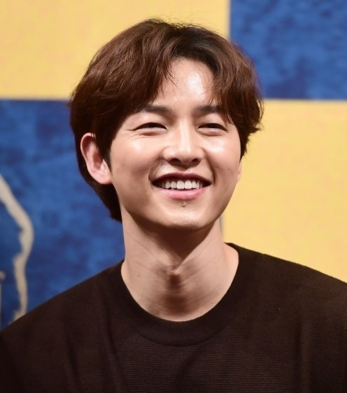  빈센조 송중기 첫방송 출연진 이탈리아 마피아 변호사 옥택연 전여빈 인물관계도 철인왕후 후속작 (+감독 작가 프로필 나이 학력)