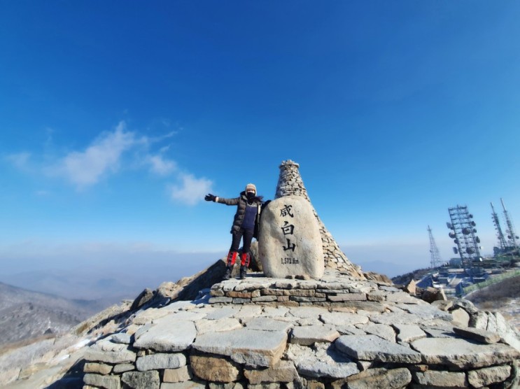 [강원도여행]겨울산행의 묘미를 깨닫다. 산행 초보 산린이의 정선 태백산맥 함백산 최단코스 등산하기.