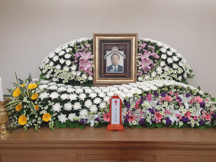 천주교 장례식 쉽게 설명 해 드릴게요. 천주교 장례식 쉽게 설명 해 드릴게요.