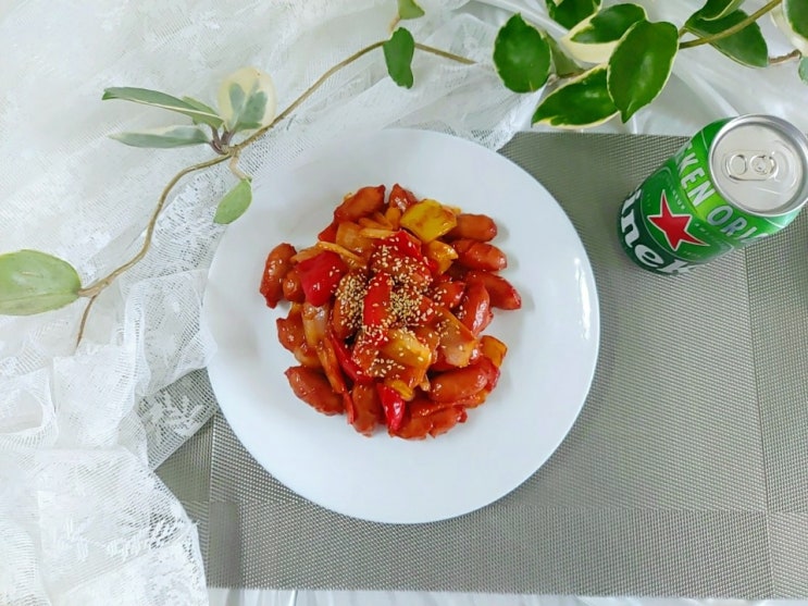  아기 소세지야채볶음 소스는 케첩이 좋네요