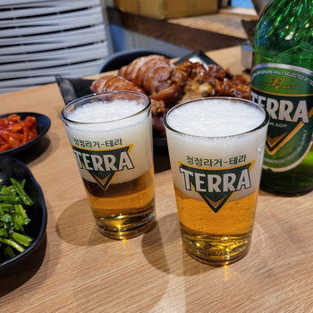  논현동족발 팔당족발과 함께 매운김치쌈!!