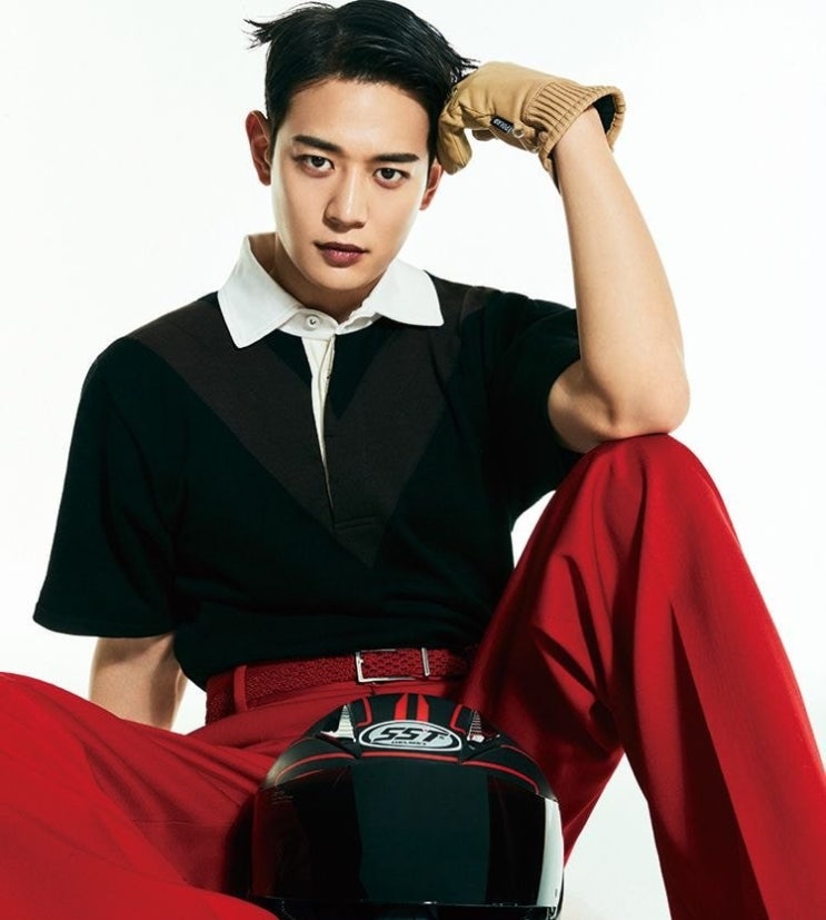샤이니 최민호 전역 후 첫 화보 샤이니 최민호 전역 후 첫 화보
