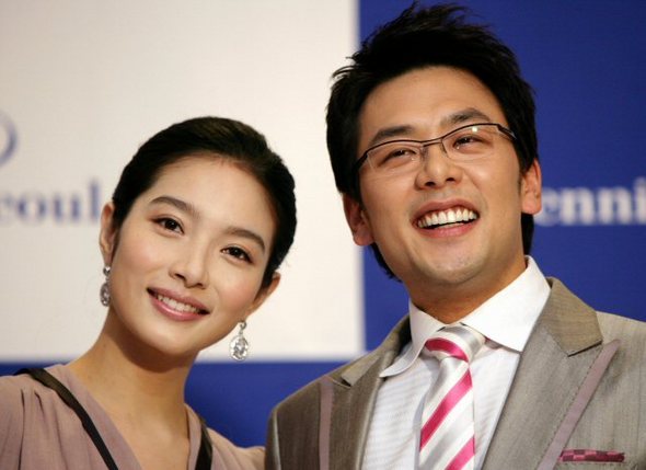 이민영 나이 이찬 이혼 사유 전부인 전남편 결혼 재혼 자녀 가족 고향