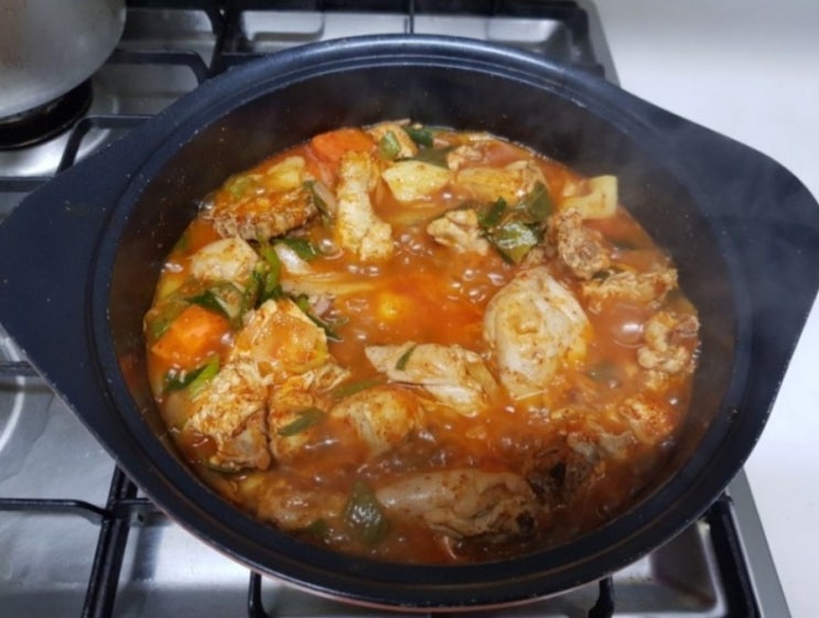  닭보다 국물이 더 맛있는 닭볶음탕 /밥비벼먹기에 딱좋아