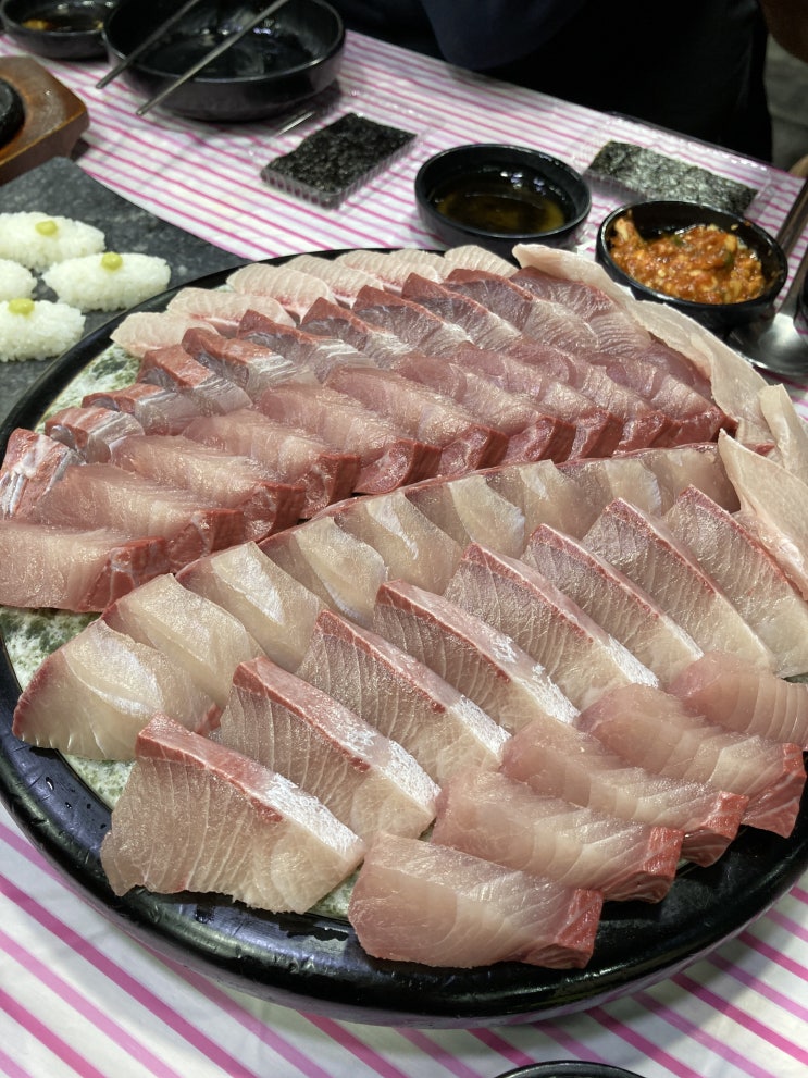  [내돈내산]망원 방어회 맛집 우리바다수산 후기