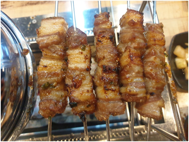  잡내가 없는 양갈비 여기 천안 양꼬치 양심마니 맛집 이네