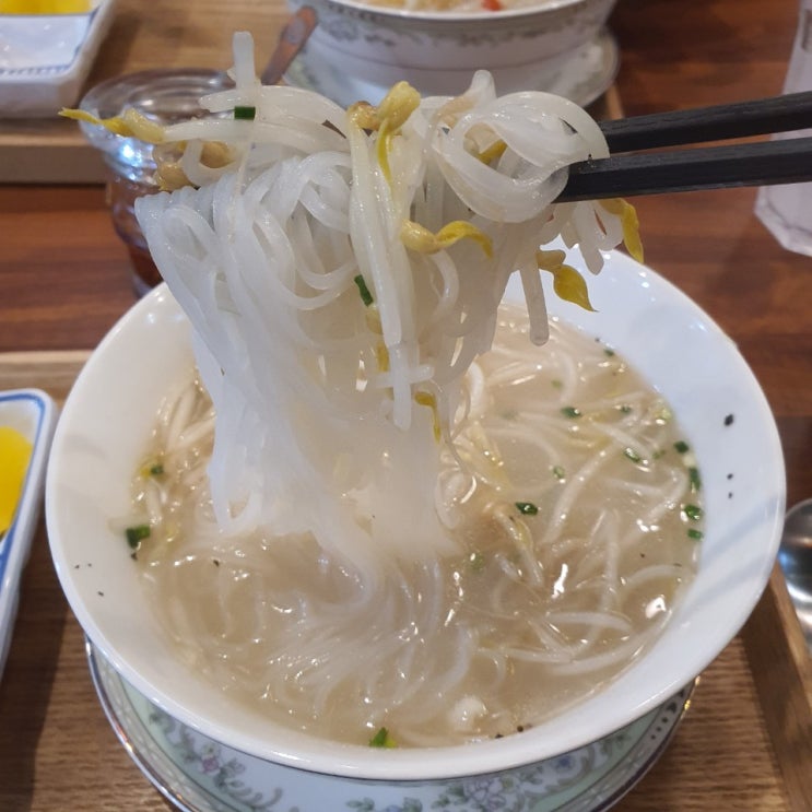 울산 베트남쌀국수 "오공떵번 남구점"