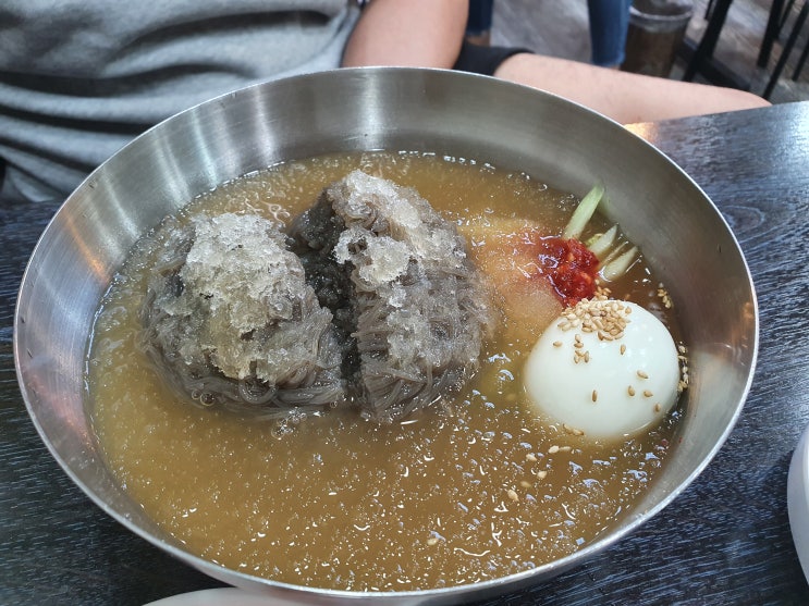  먹골역에 위치한 냉면과 돈까스 맛집 쪼매매운냉면