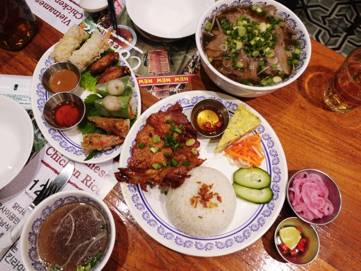  서울 맛집 소개 ㅣ 강남역 밥집에서 베트남을 느끼다. 소개팅 장소로 추천! 르 사이공 강남역점의 베트남 음식 먹어본 후기