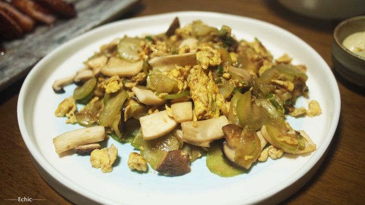  초우지단(오이계란볶음), 돼지고기 두루치기