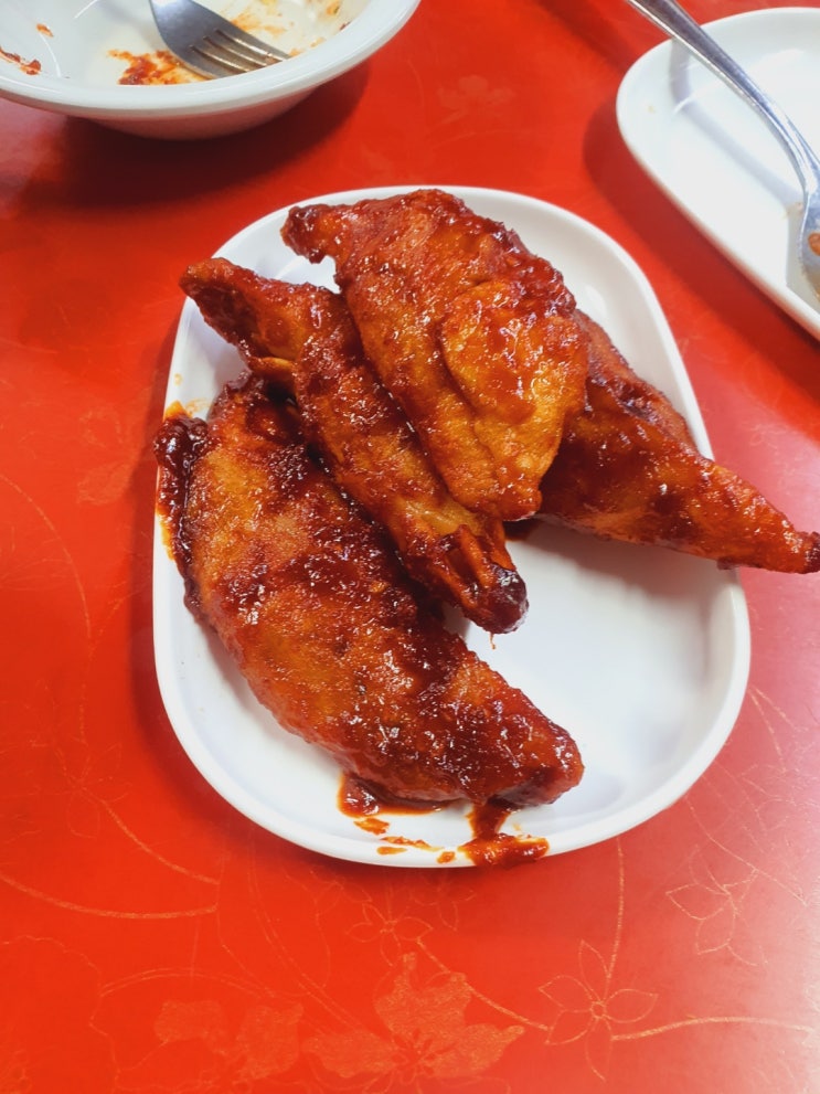 구반포 무침군만두가 맛있다는 떡볶이집 애플하우스 구반포 무침군만두가 맛있다는 떡볶이집 애플하우스