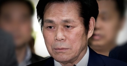 '신도 상습 성폭행' 이재록 목사, 항소심도 "12억 배상하라" '신도 상습 성폭행' 이재록 목사, 항소심도 "12억 배상하라"