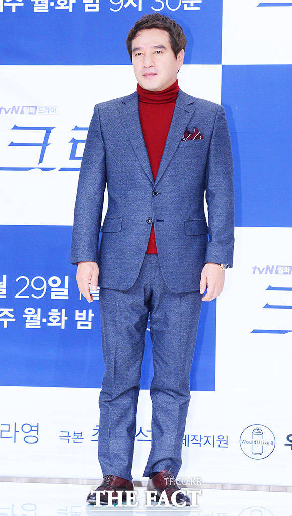 배우 조재현 미투 과연 이게 끝일까? 배우 조재현 미투 과연 이게 끝일까?