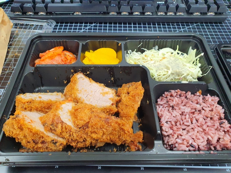  50번째 게시글 그리고 돈까스 예찬(백's돈까츠)