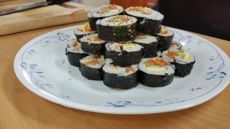  스테이크 김밥으로 맛있는 한끼