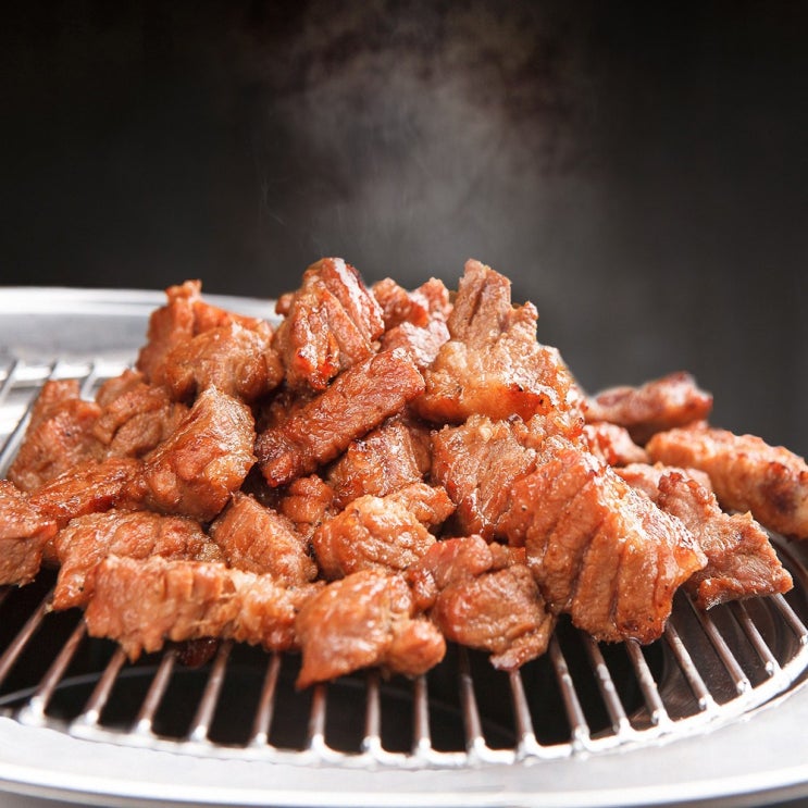 선호도 좋은 갈비아저씨 수제 돼지갈비 숯불 양념목살 왕구이 300G, 1팩 좋아요 선호도 좋은 갈비아저씨 수제 돼지갈비 숯불 양념목살 왕구이 300G, 1팩 좋아요