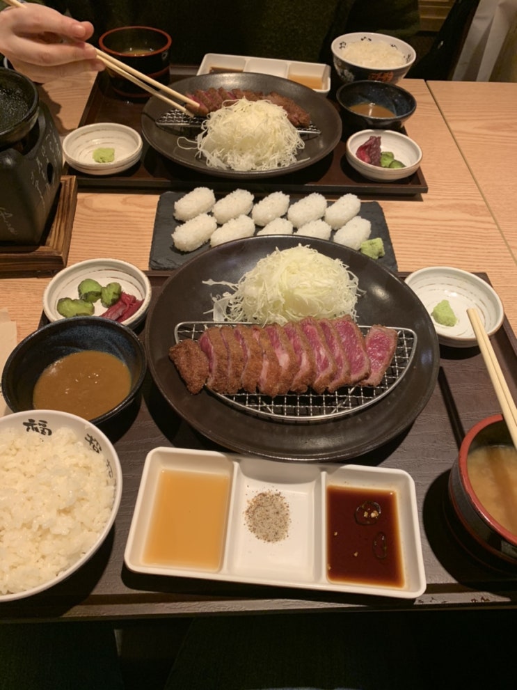 하나먹다 셋이 죽어도 모를 교토가츠규 맛집 리뷰