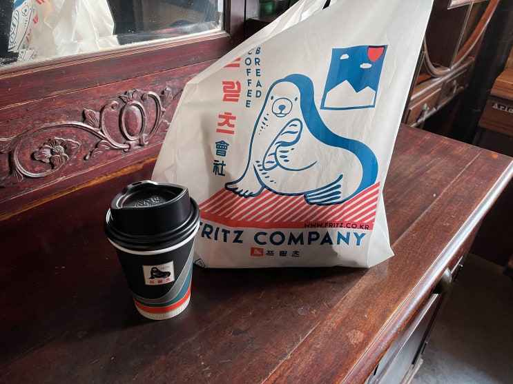 빵지순례 유명코스 프릳츠 도화점 공덕역 빵맛집 프릳츠커피 서울시네마