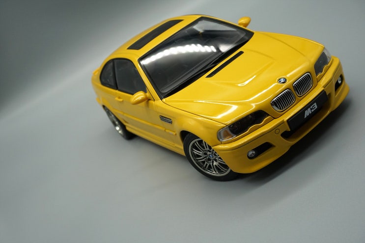  Autoart BMW E46 M3