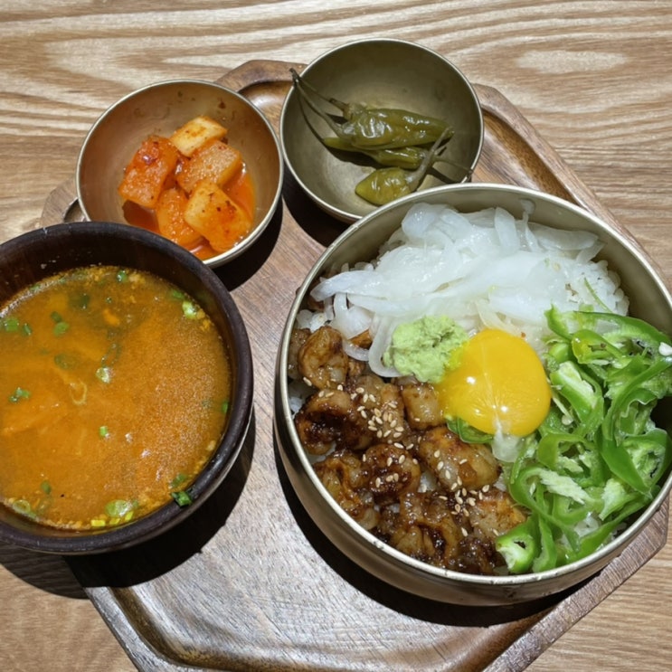 &lt;을지로 맛집&gt; 대창덮밥, 후토마끼 맛집 '진작'