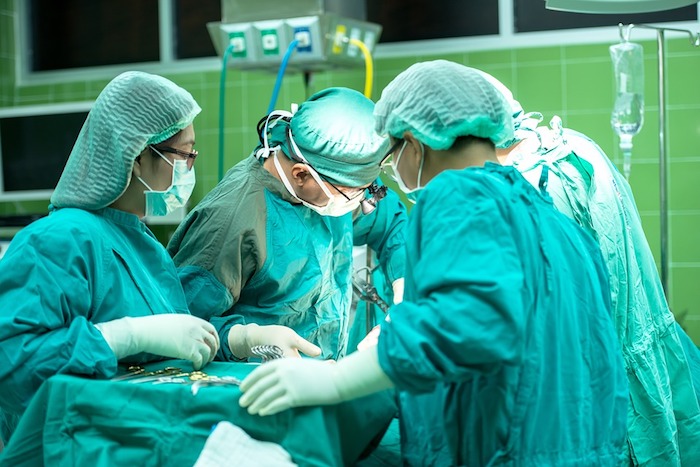  영재고, 과학고, 최상위권 학생이 아니더라도 얼마든지 글로벌 의사, 전문의가 될 수 있습니다.
