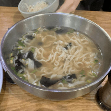  장안동 맛집 예원 손칼국수 쫄깃한 면발