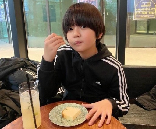  철인왕후 김강훈, 동백꽃 필 무렵부터 킹덤까지, 차세대 스타 예약이네요!(+나이 키 소속사 엄마 인스타)
