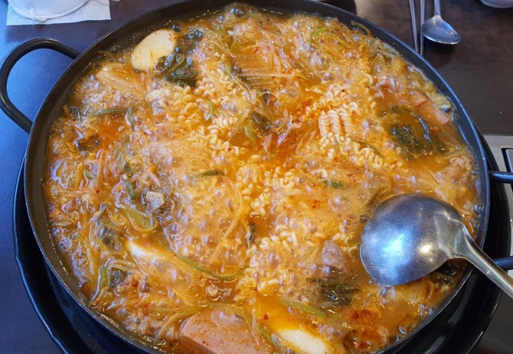  [잠실 나들이]겨울 석촌호수와 신의주부대찌개(우삼겹 부대찌개)