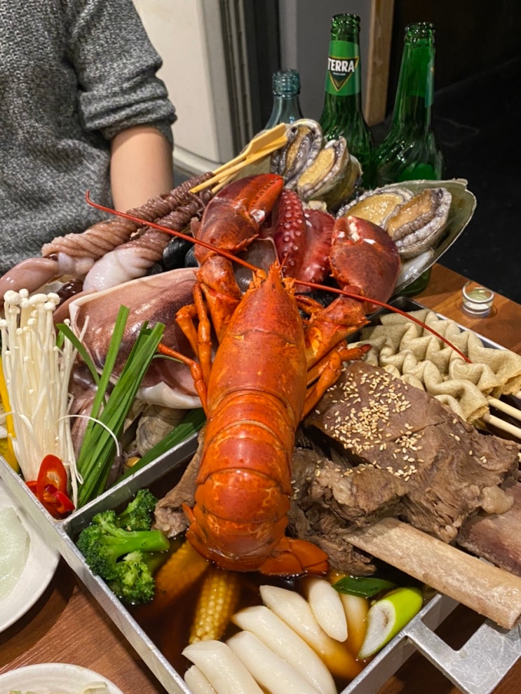  모임 장소로 좋은 강남 인기명 역삼본점