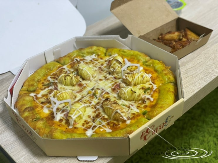  매탄동 피자 '수피자' 클로렐라도우 새우감자말이골드피자 짱맛!
