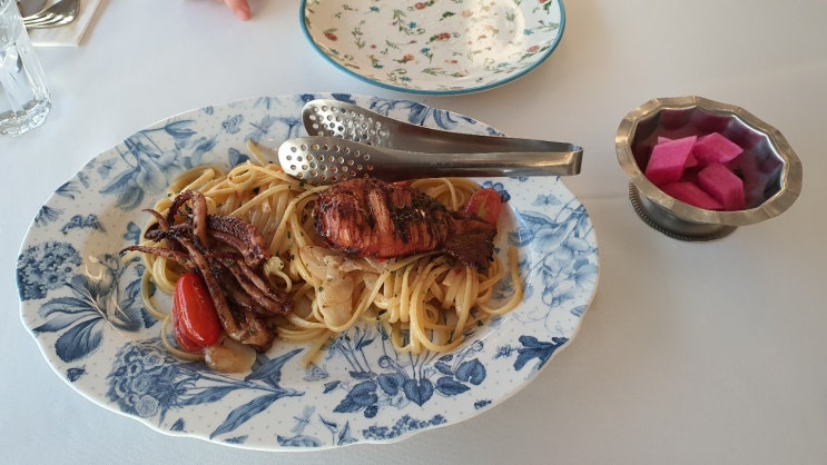  여의도역 맛집 세상의 모든 아침