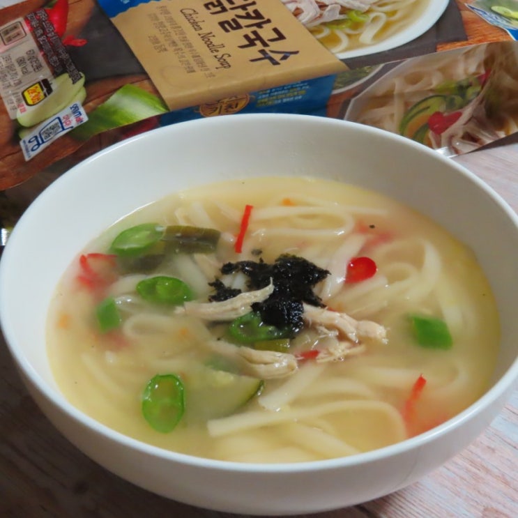  오뚜기 오즈키친 닭칼국수