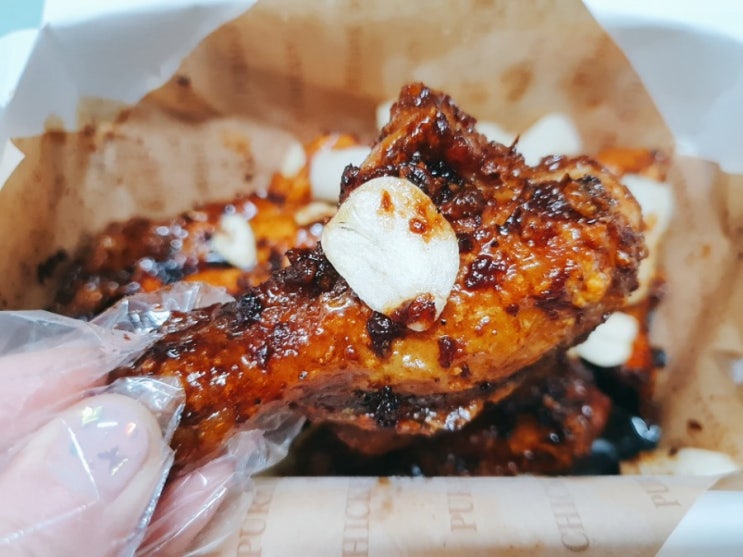  푸라닭*고소하면서 담백한 블랙 알리오 치킨