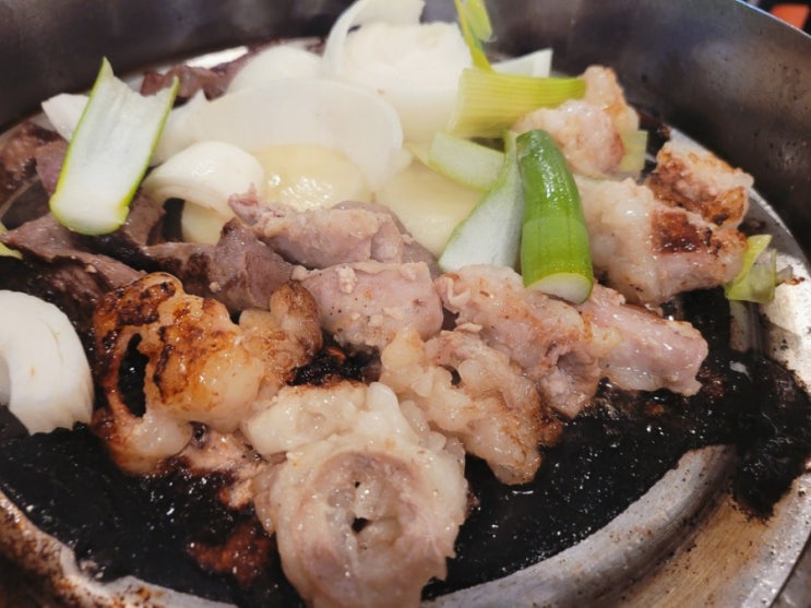 풍무동 곱창맛집 모듬곱창 - 원조한우돌곱창 풍무동 곱창맛집 모듬곱창 - 원조한우돌곱창