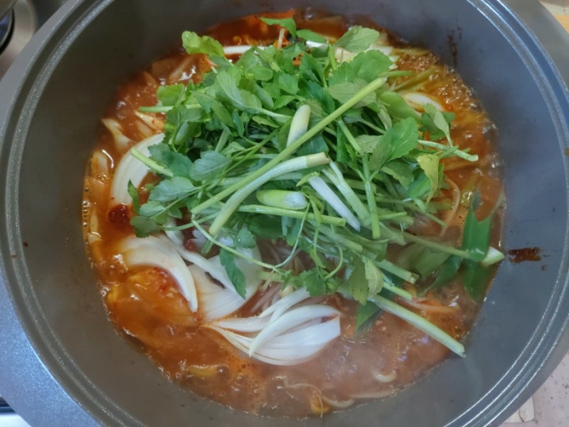 꼬마츄츄님 동태탕 예술이네~