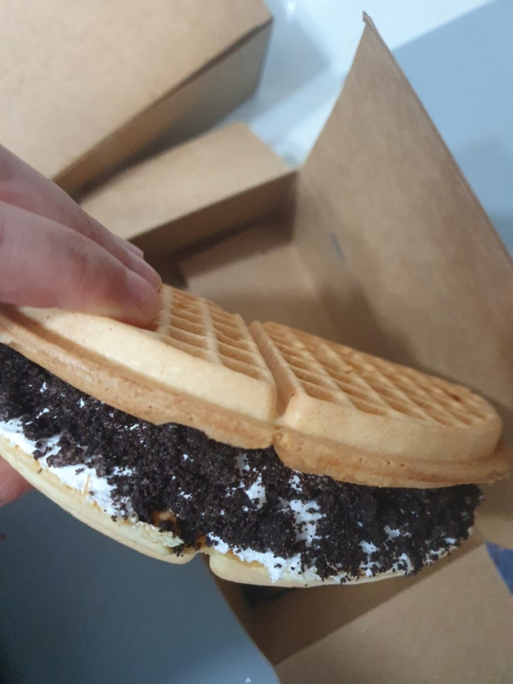  커피중개소 역삼동 와플맛집에서 달콤한 시간