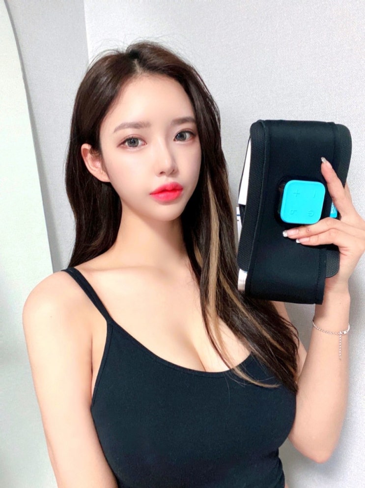  홈트 끝판왕! 홈트레이닝기구로    복근만들기!